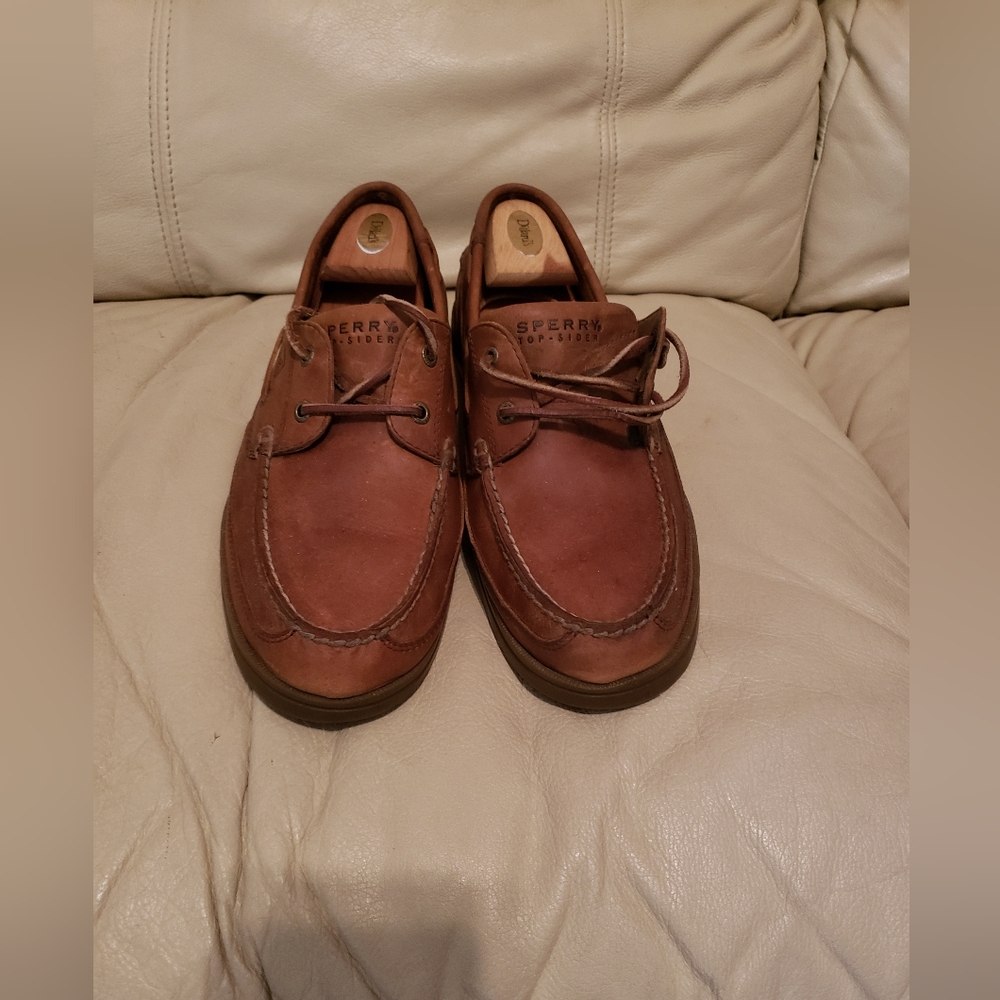 Authentic sperry leather boat shoes (12m)